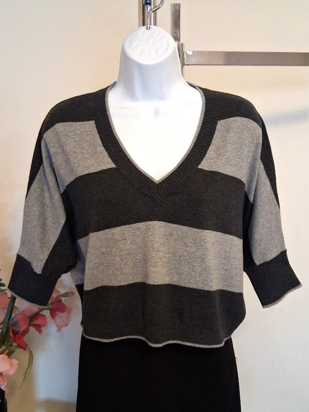 NWOT Kensiegirl Quality Dense  Knit 100% Cotton Cardigan Sweater Batwing Sleeves